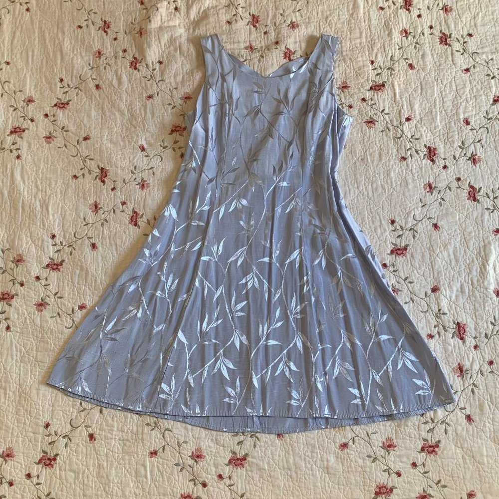 Light Blue Embroidered Floral Mini Dress DBY Ltd Size 5/6 Polyester Rayon